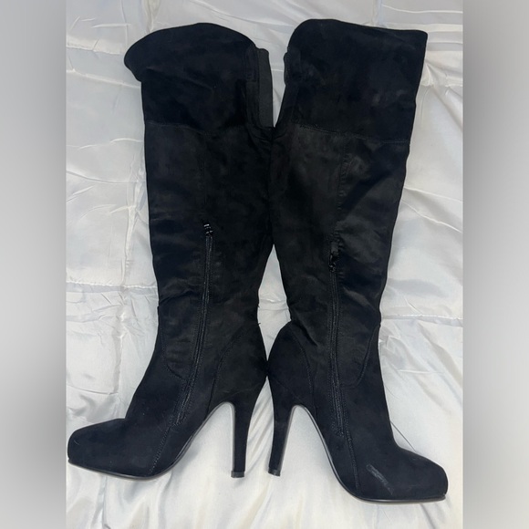Black Knee High Boots - Picture 2 of 6
